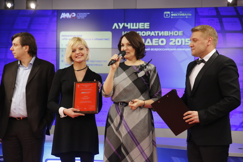 AGT polychilo nagrady AKMR za lychshee korporativnoe video